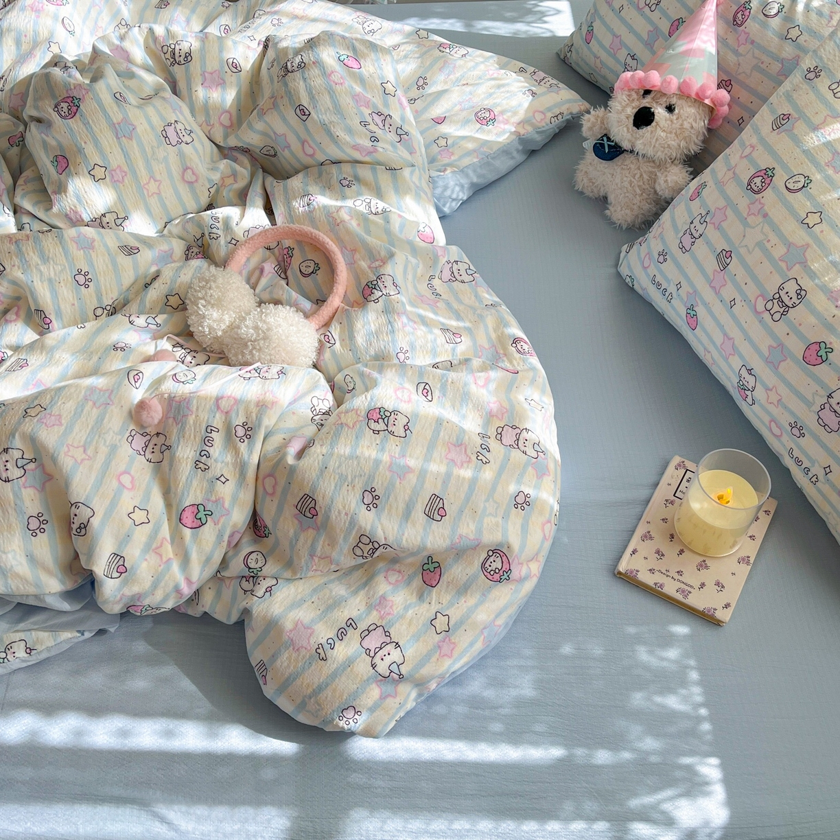 91家纺网 家纺一手货源 找家纺 玉海棠家纺 2025新款双层皱皱纱四件套 星光草莓猫