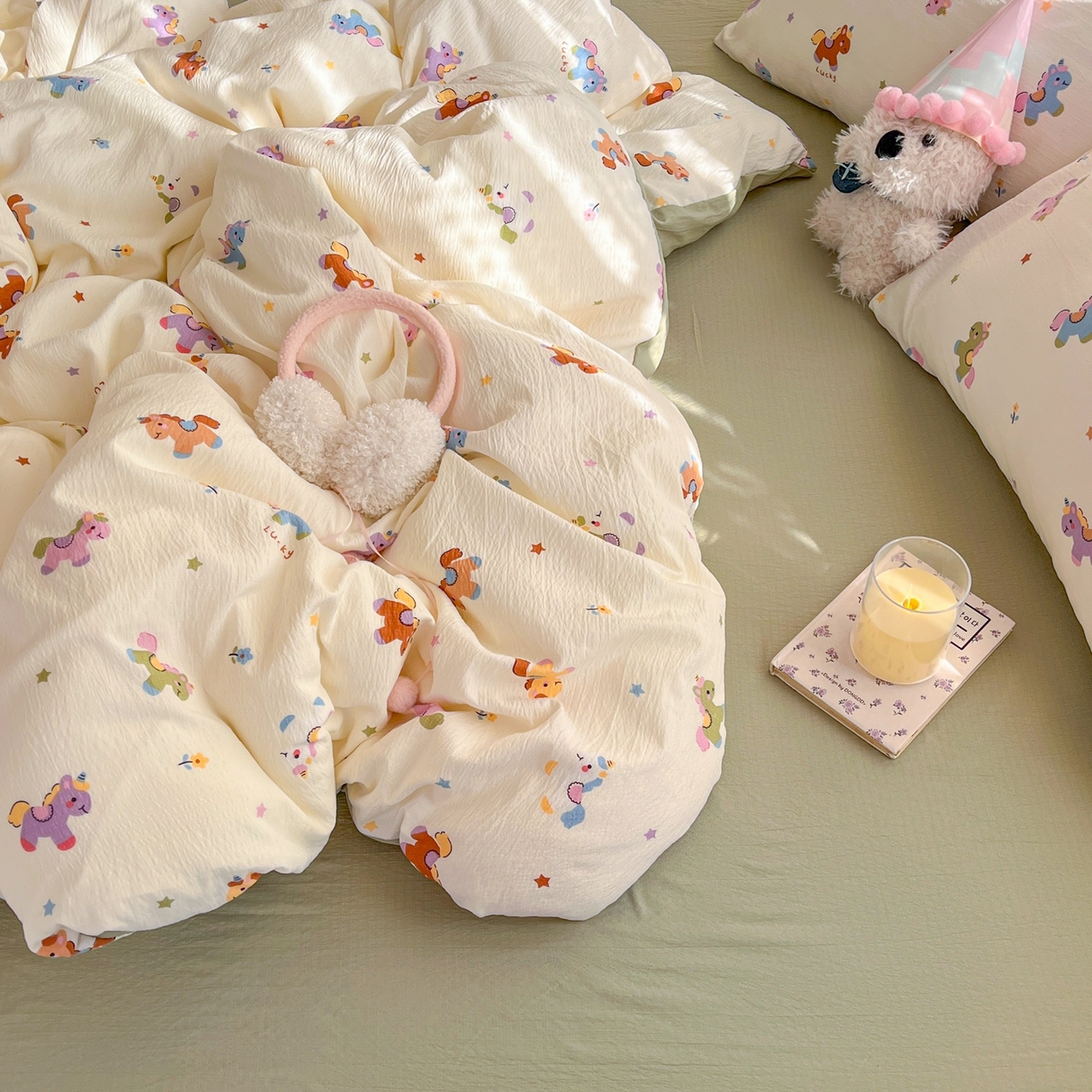 91家纺网 家纺一手货源 找家纺 玉海棠家纺 2025新款双层皱皱纱四件套 炫彩独角兽