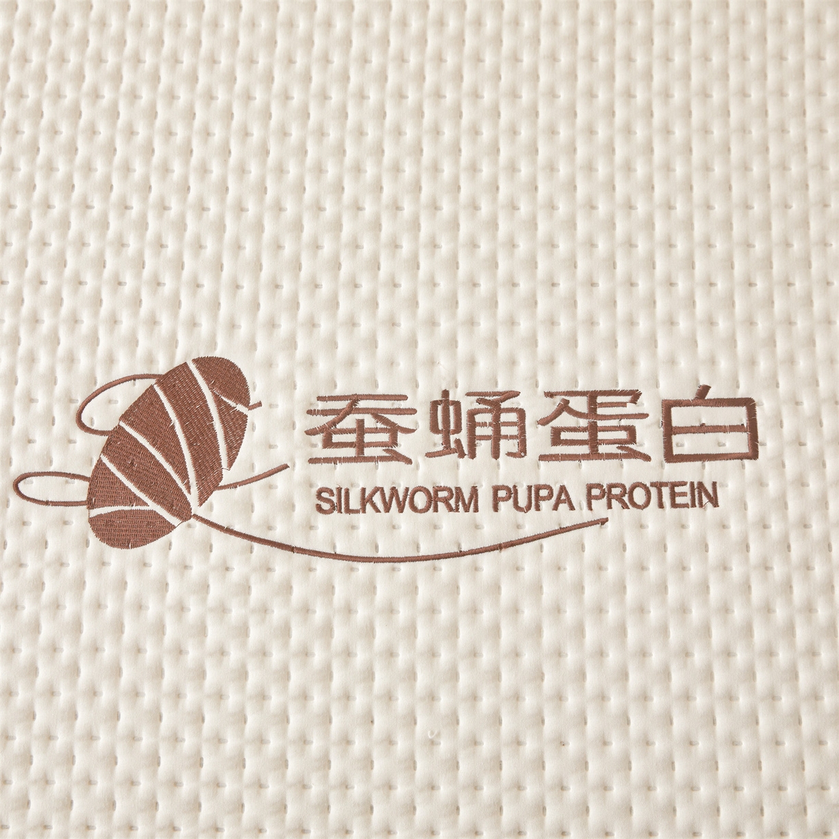 91家纺网 家纺一手货源 找家纺 居眠 2026新款蚕蛹蛋白夹层床笠贝尔夹棉床笠 贝尔-白