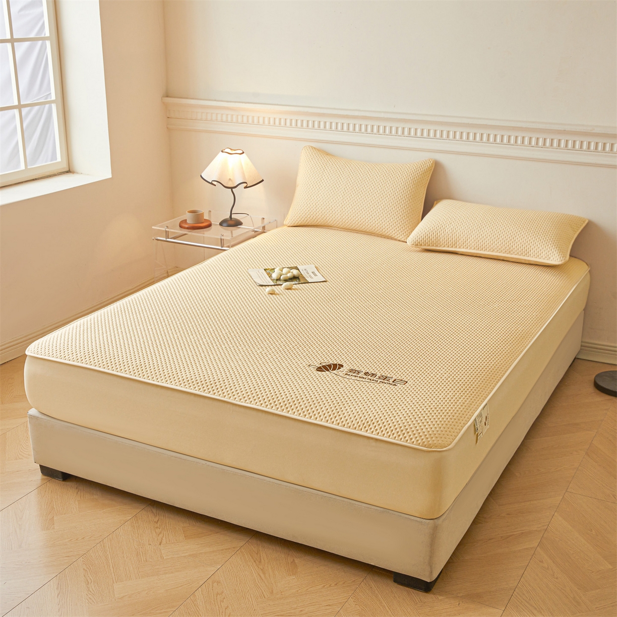 91家纺网 家纺一手货源 找家纺 居眠 2026新款蚕蛹蛋白夹层床笠贝尔夹棉床笠 贝尔-卡