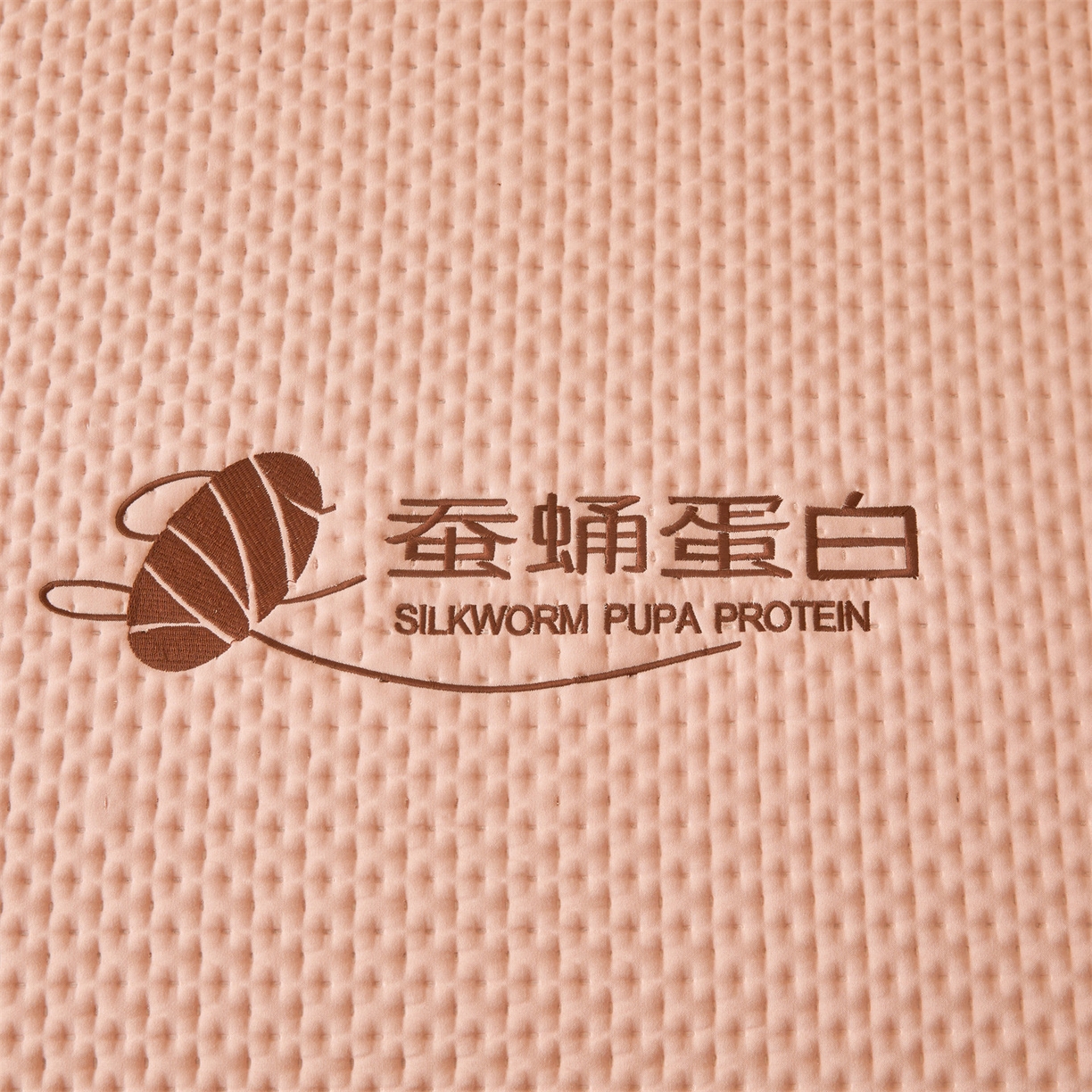 91家纺网 家纺一手货源 找家纺 居眠 2026新款蚕蛹蛋白夹层床笠贝尔夹棉床笠 贝尔-粉
