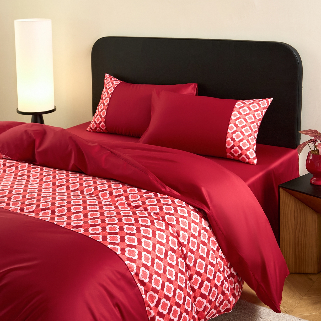 91家纺网 家纺一手货源 找家纺 （总）ONE TWO ONE 121 【控价商品】【提供买家秀】【会员-20】2026新款100s长绒棉全棉刺绣纯棉床上用品结婚四件套