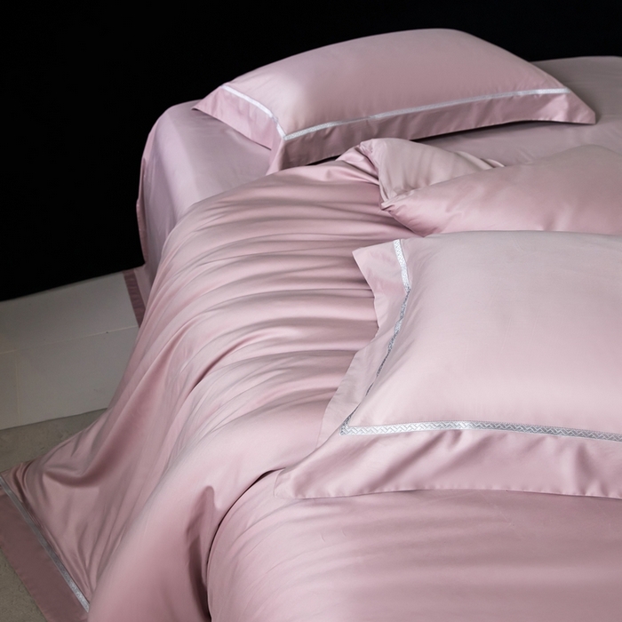 91家纺网 家纺一手货源 找家纺 榻尚家居 2025秋冬新品100支绫罗锻超细旦天丝棉磨毛四件套 绫罗缎 豆沙紫