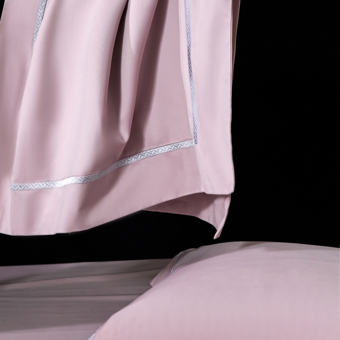 91家纺网 家纺一手货源 找家纺 榻尚家居 2025秋冬新品100支绫罗锻超细旦天丝棉磨毛四件套 绫罗缎 豆沙紫