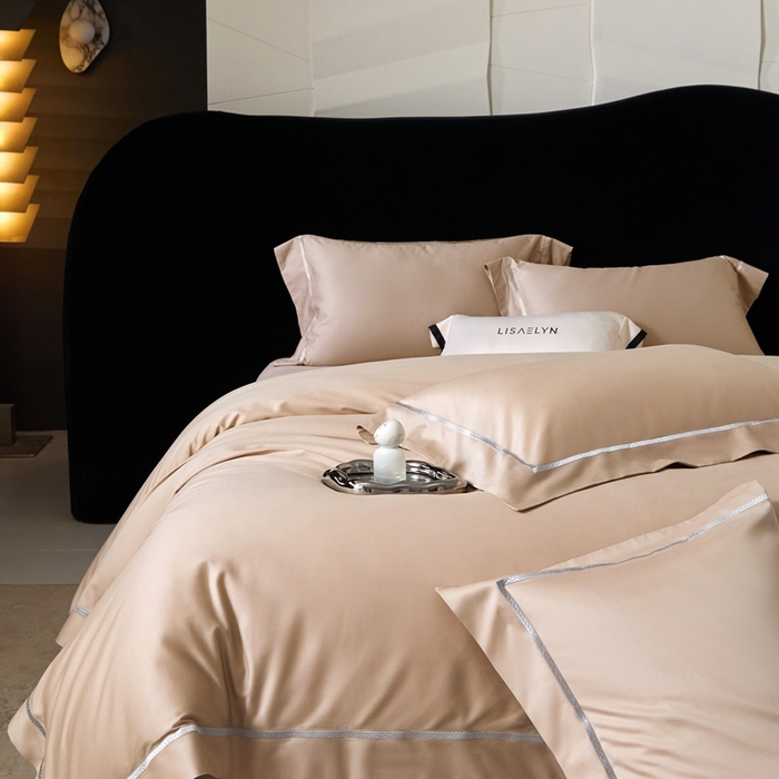 91家纺网 家纺一手货源 找家纺 榻尚家居 2025秋冬新品100支绫罗锻超细旦天丝棉磨毛四件套 绫罗缎 香槟