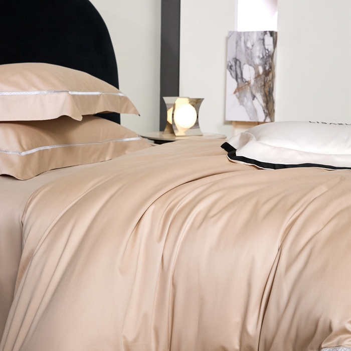 91家纺网 家纺一手货源 找家纺 榻尚家居 2025秋冬新品100支绫罗锻超细旦天丝棉磨毛四件套 绫罗缎 香槟