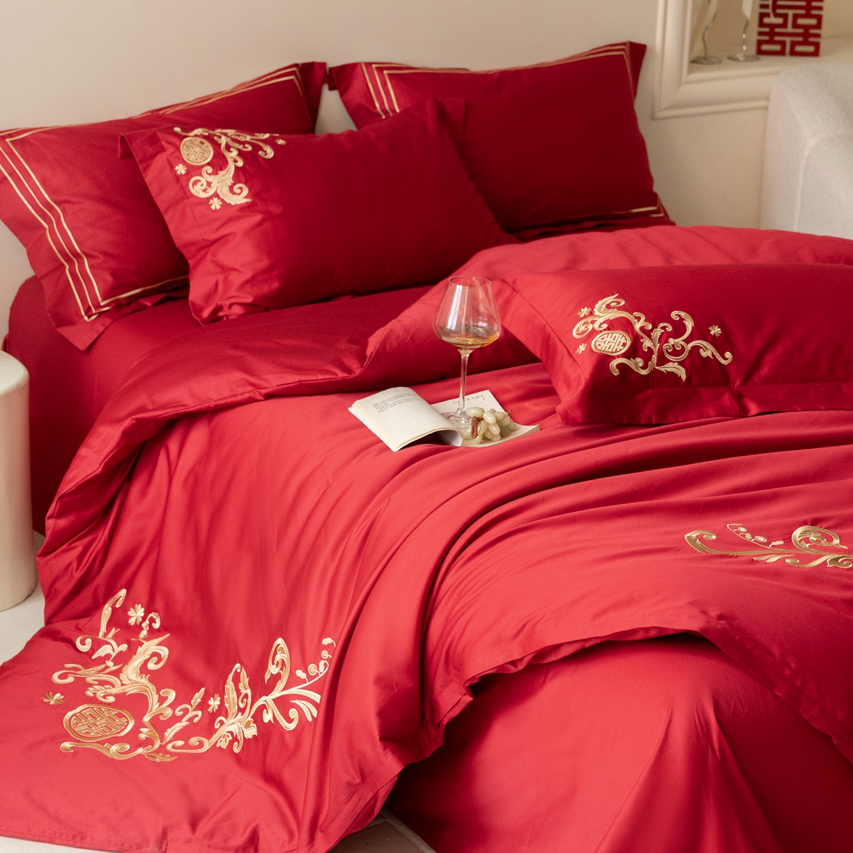 91家纺网 家纺一手货源 找家纺 （总）【会员-20】 【控价商品】【提供买家秀】  2026新款100s长绒棉全棉床上用品结婚四件套刺绣款