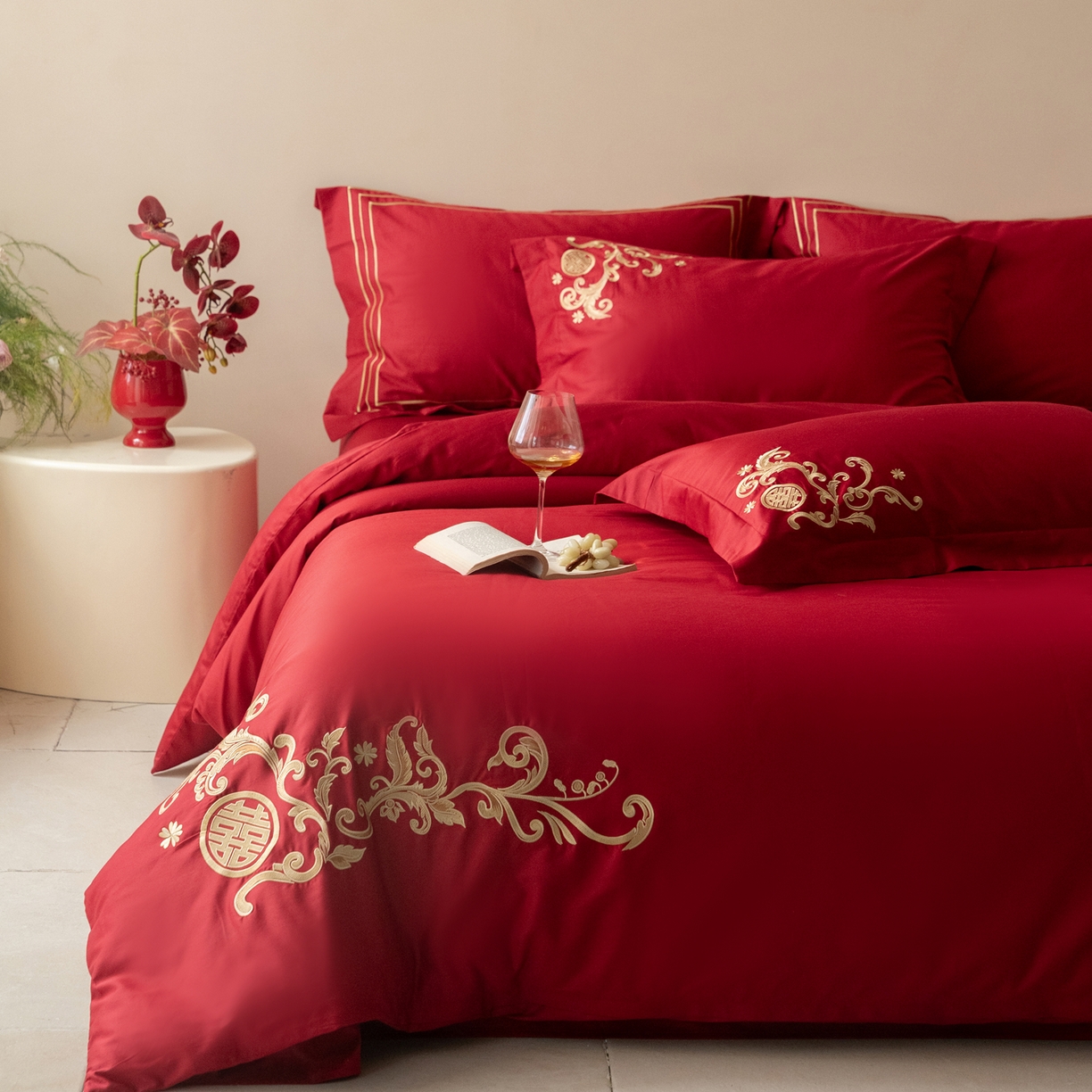 91家纺网 家纺一手货源 找家纺 （总）【会员-20】 【控价商品】【提供买家秀】  2026新款100s长绒棉全棉床上用品结婚四件套刺绣款