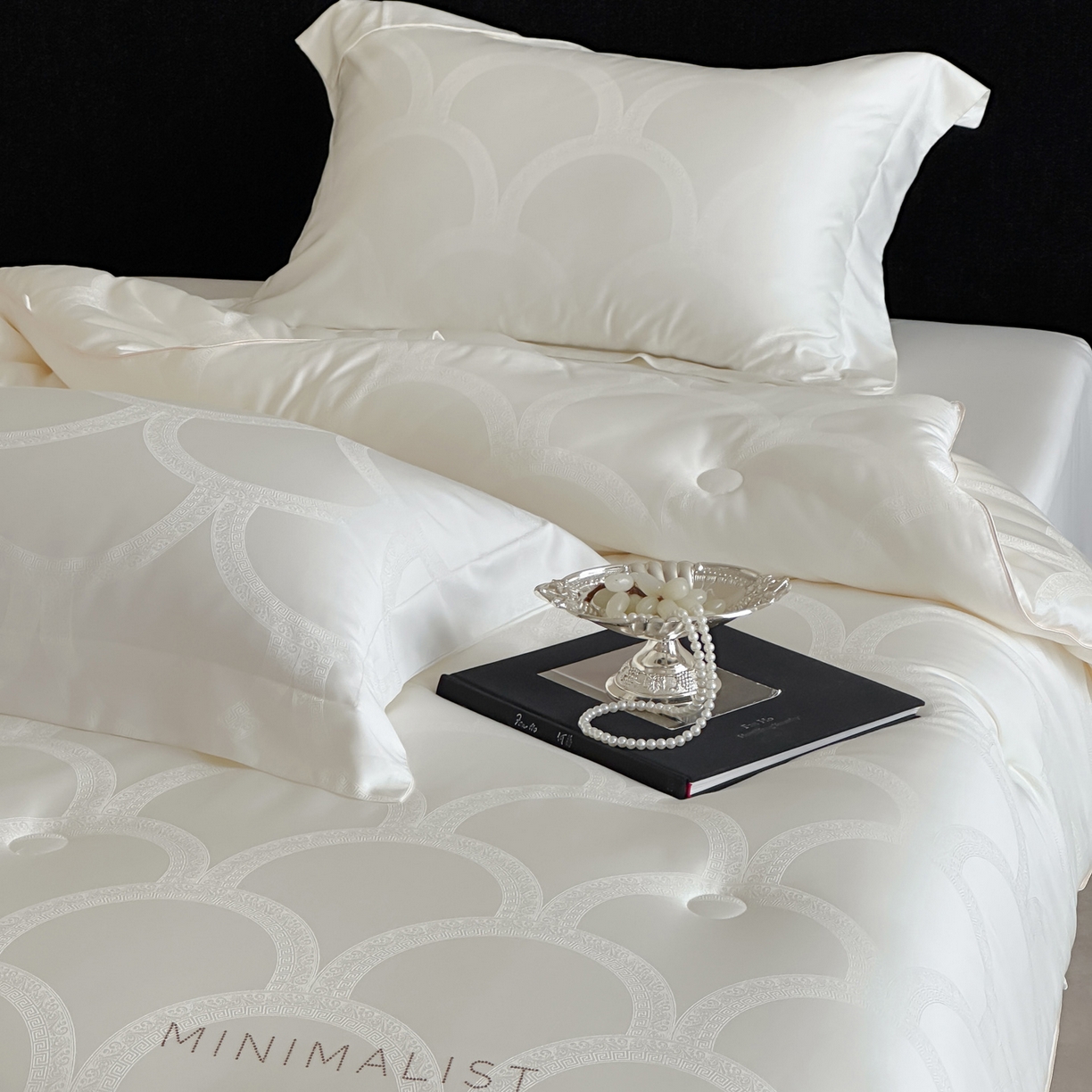 91家纺网 家纺一手货源 找家纺 （总）佳汐蓝家纺 2026新款天丝棉大提花系列雅奢蚕丝蛋白被 被子被芯