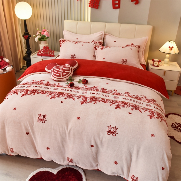 91家纺网 家纺一手货源 找家纺 （总）兄弟坊 2025新款时尚婚庆家用牛奶绒四件套