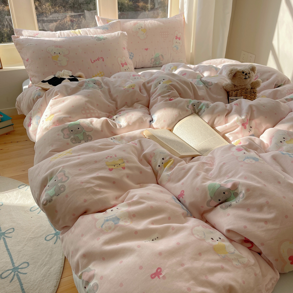 91家纺网 家纺一手货源 找家纺 六巷胡同 2026春夏新款INS卡通A类全棉纯棉双层纱四件套 双层纱-动物园日记