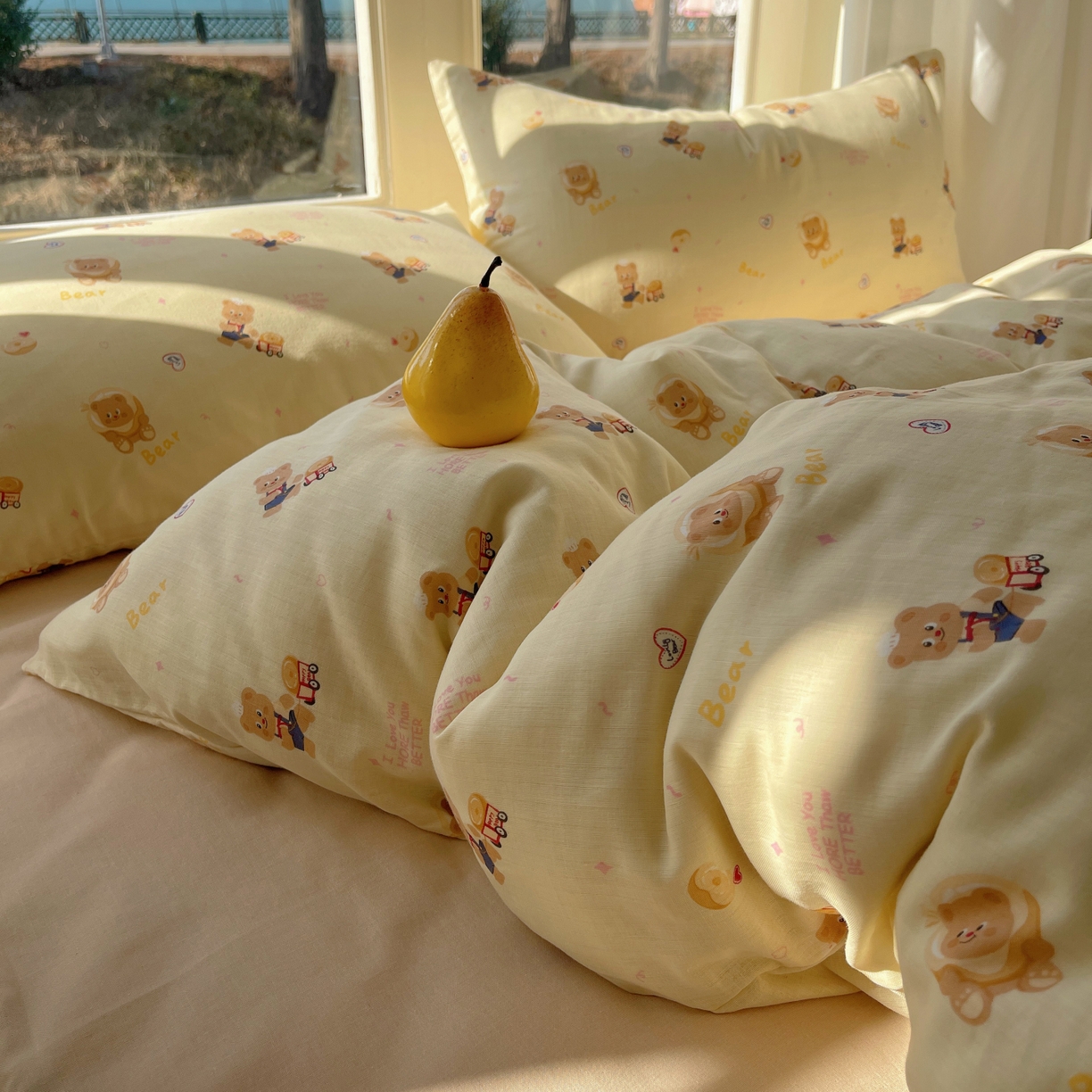 91家纺网 家纺一手货源 找家纺 六巷胡同 2026春夏新款INS卡通A类全棉纯棉双层纱四件套 双层纱-烘焙小熊