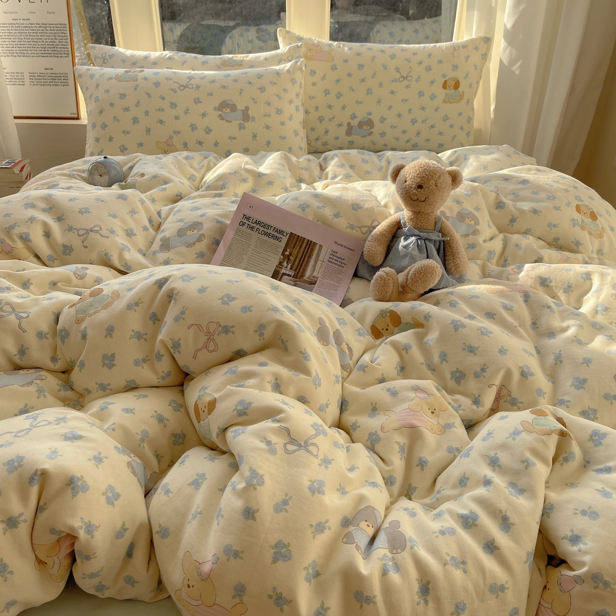 91家纺网 家纺一手货源 找家纺 六巷胡同 2026春夏新款INS卡通A类全棉纯棉双层纱四件套 双层纱-蓝碎花修狗