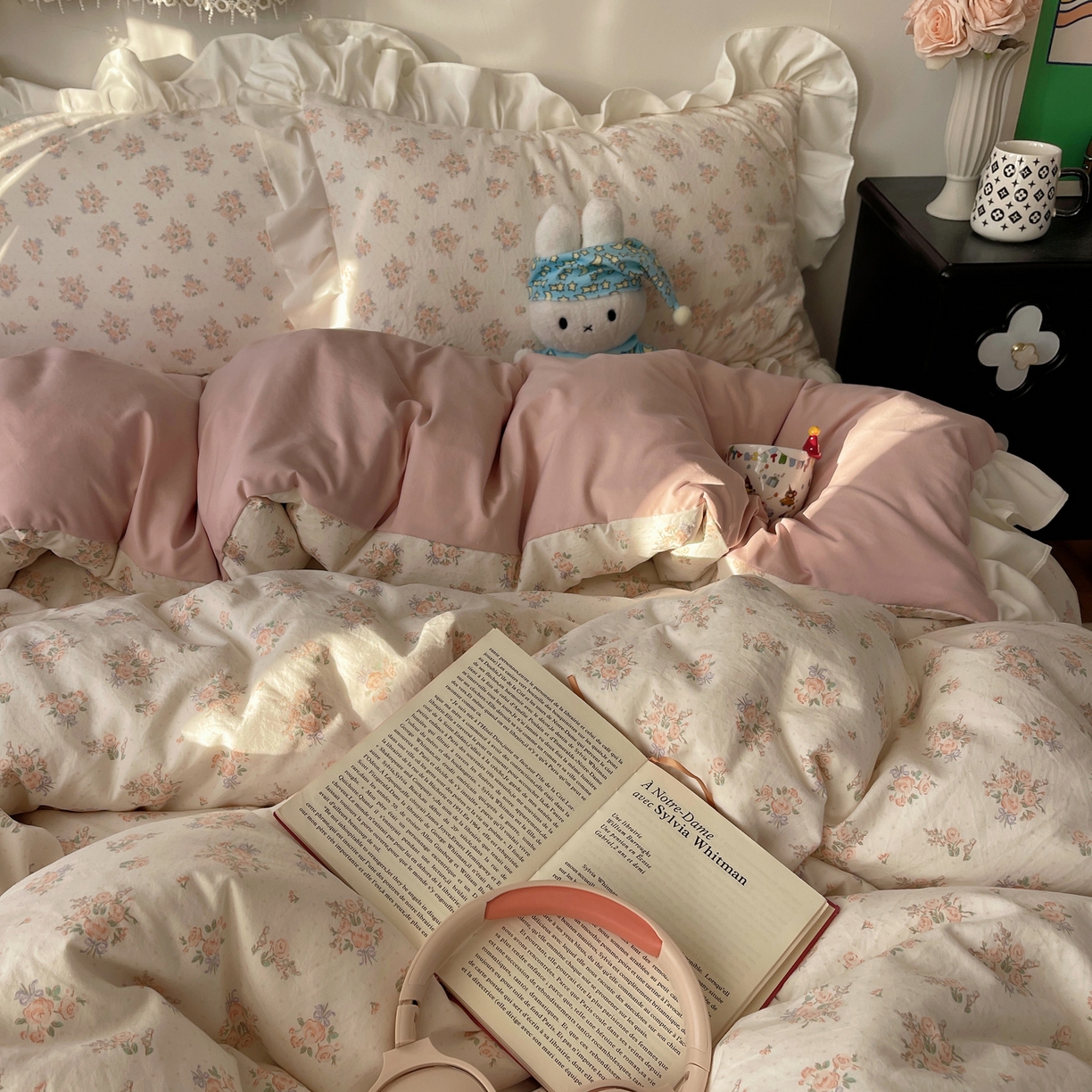 91家纺网 家纺一手货源 找家纺 耀悦家纺 2026新款古法仿棉四件套水洗棉法式工艺花边套件被套床单吊边圆角荷叶边床单 月季花开