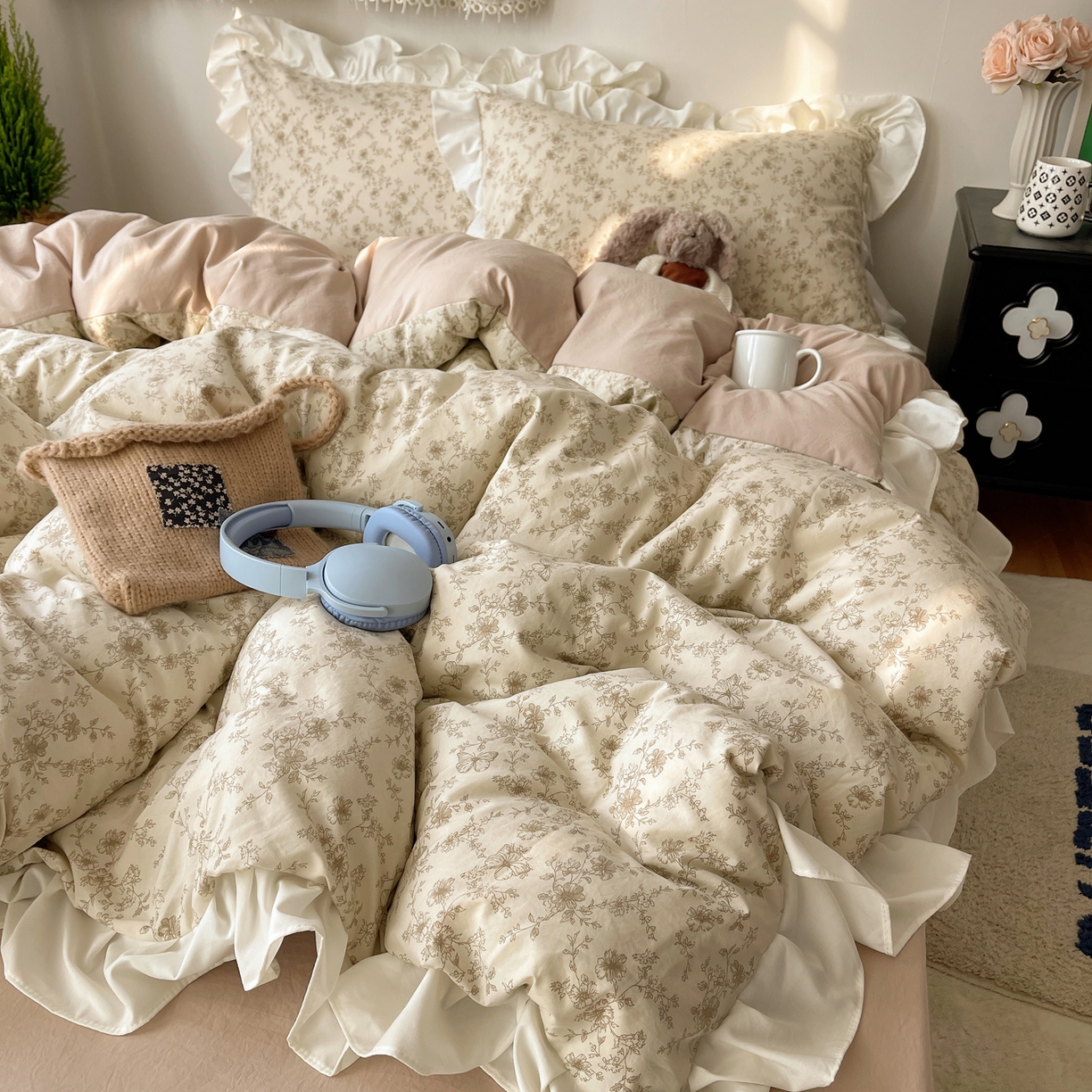 91家纺网 家纺一手货源 找家纺 耀悦家纺 2026新款古法仿棉四件套水洗棉法式工艺花边套件被套床单吊边圆角荷叶边床单 古色古香