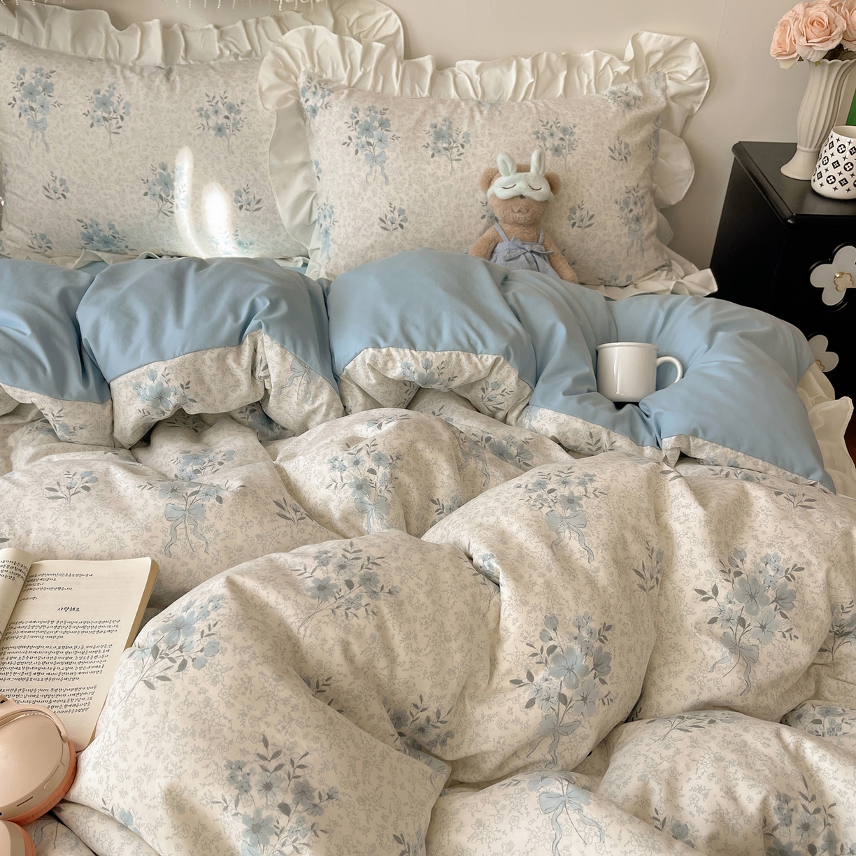 91家纺网 家纺一手货源 找家纺 耀悦家纺 2026新款古法仿棉四件套水洗棉法式工艺花边套件被套床单吊边圆角荷叶边床单 手捧花香