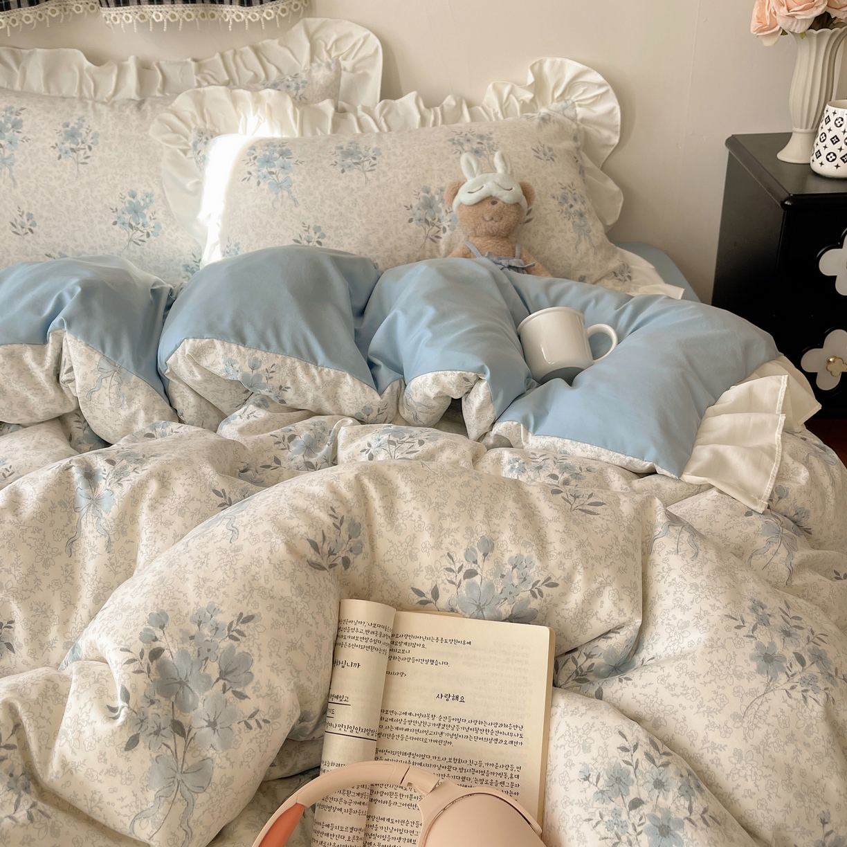 91家纺网 家纺一手货源 找家纺 耀悦家纺 2026新款古法仿棉四件套水洗棉法式工艺花边套件被套床单吊边圆角荷叶边床单 手捧花香