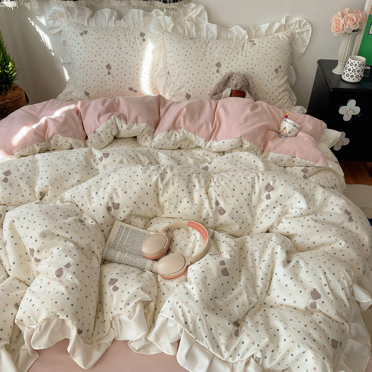 91家纺网 家纺一手货源 找家纺 耀悦家纺 2026新款古法仿棉四件套水洗棉法式工艺花边套件被套床单吊边圆角荷叶边床单 云朵星语