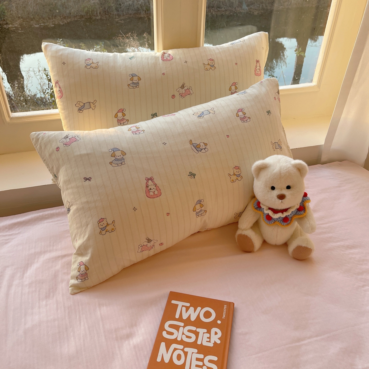 91家纺网 家纺一手货源 找家纺 六巷胡同 2026春夏新款INS卡通A类全棉纯棉双层纱四件套 双层纱-猫狗乐园