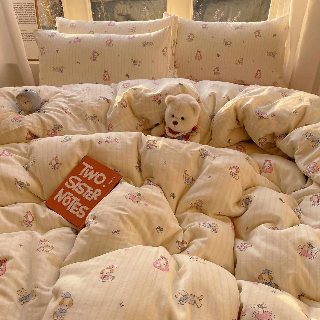 91家纺网 家纺一手货源 找家纺 六巷胡同 2026春夏新款INS卡通A类全棉纯棉双层纱四件套 双层纱-猫狗乐园