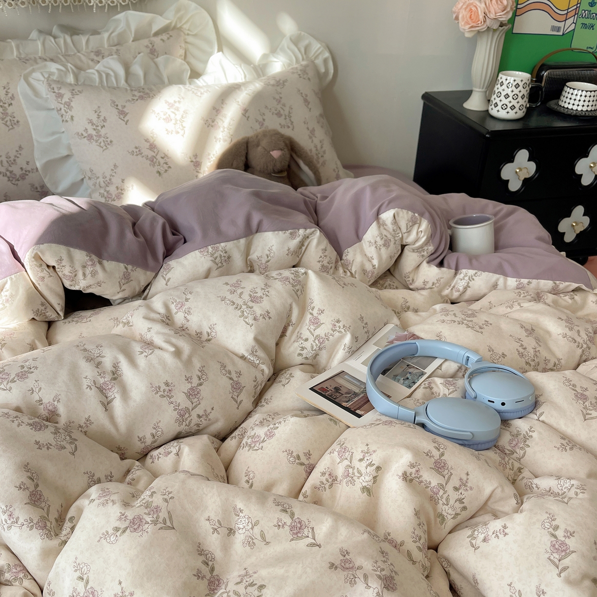 91家纺网 家纺一手货源 找家纺 耀悦家纺 2026新款古法仿棉四件套水洗棉法式工艺花边套件被套床单吊边圆角荷叶边床单 一轮玫瑰