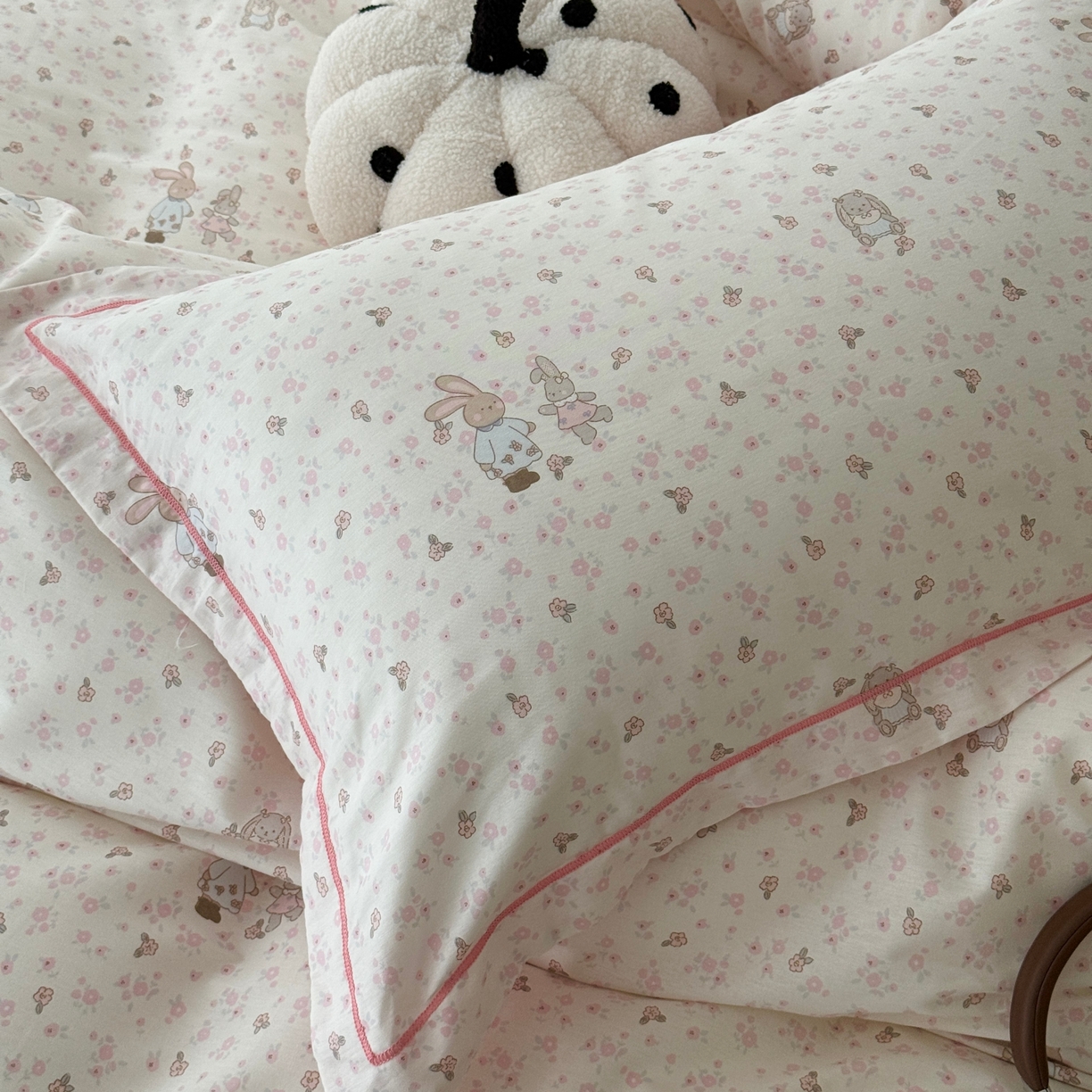 91家纺网 家纺一手货源 找家纺 于果 2026款全棉纯棉13370四件套-第一批 春日兔影