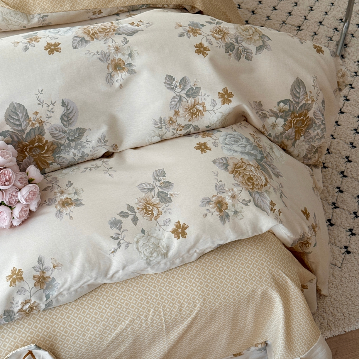 91家纺网 家纺一手货源 找家纺 于果 2026款全棉纯棉13370四件套-第一批 花影呢喃咖