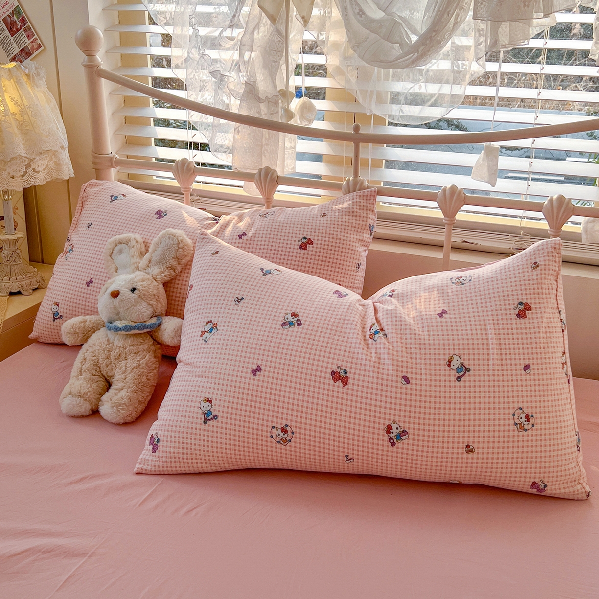 91家纺网 家纺一手货源 找家纺 瑞钰 2026新款A类古法水洗仿棉云感纱四件套 粉格KT猫