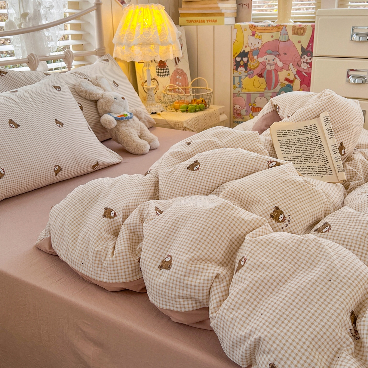 91家纺网 家纺一手货源 找家纺 瑞钰 2026新款A类古法水洗仿棉云感纱四件套 格调熊