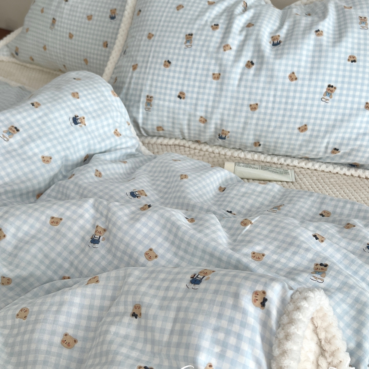 荣轩 2025秋冬必备新品棉加绒华夫格提花绒工艺款四件套（铺床版）格蕾丝-蓝