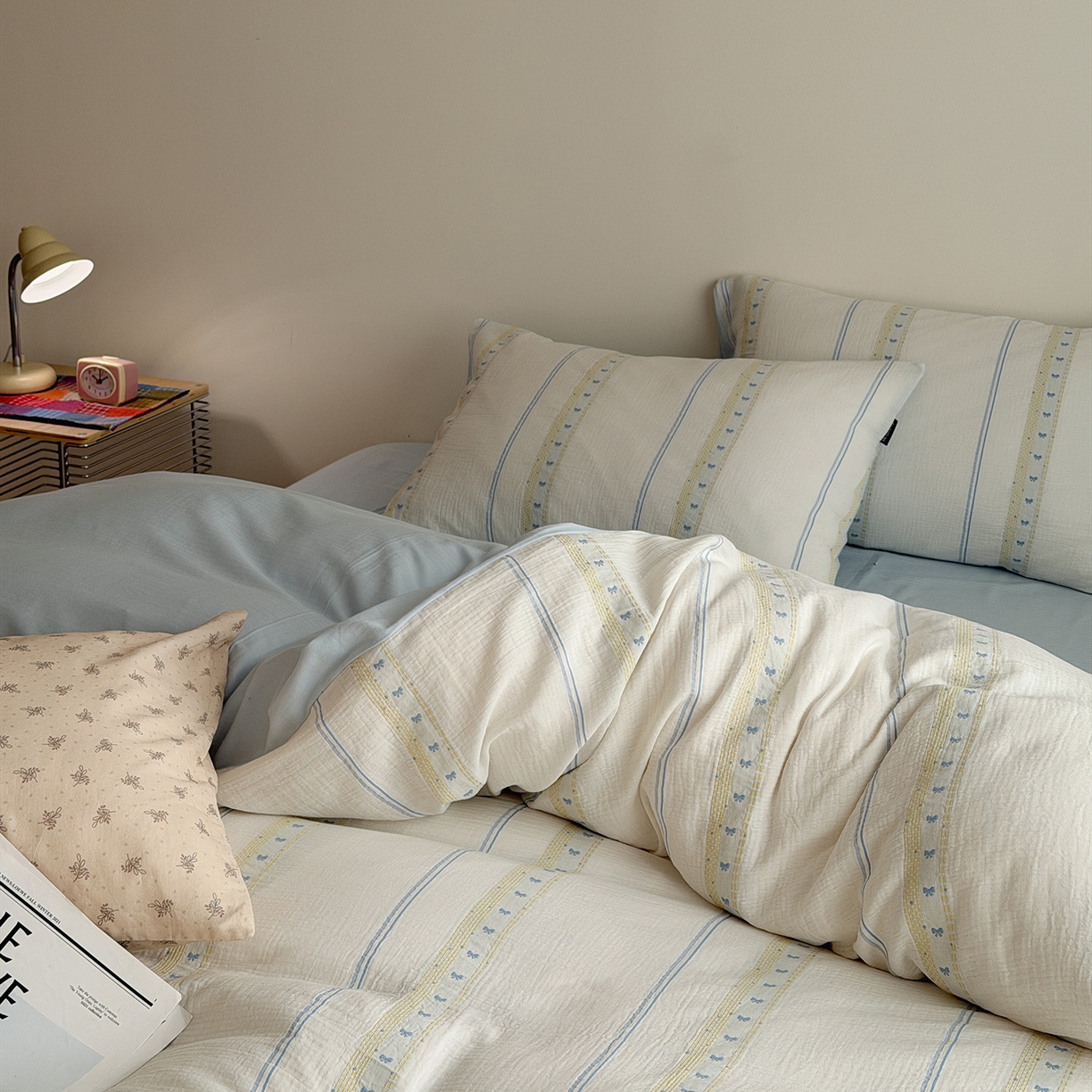 91家纺网 家纺一手货源 找家纺 蜜宿 2026新款全棉水洗双层纱提花四件套-甜茶 甜茶-蓝