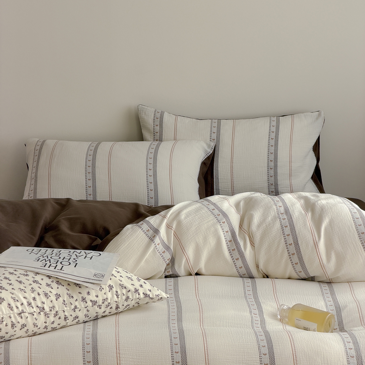 91家纺网 家纺一手货源 找家纺 蜜宿 2026新款全棉水洗双层纱提花四件套-甜茶 甜茶-咖