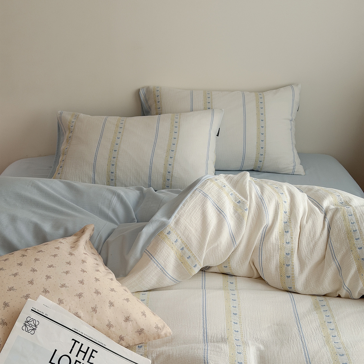 91家纺网 家纺一手货源 找家纺 蜜宿 2026新款全棉水洗双层纱提花四件套-甜茶 甜茶-蓝