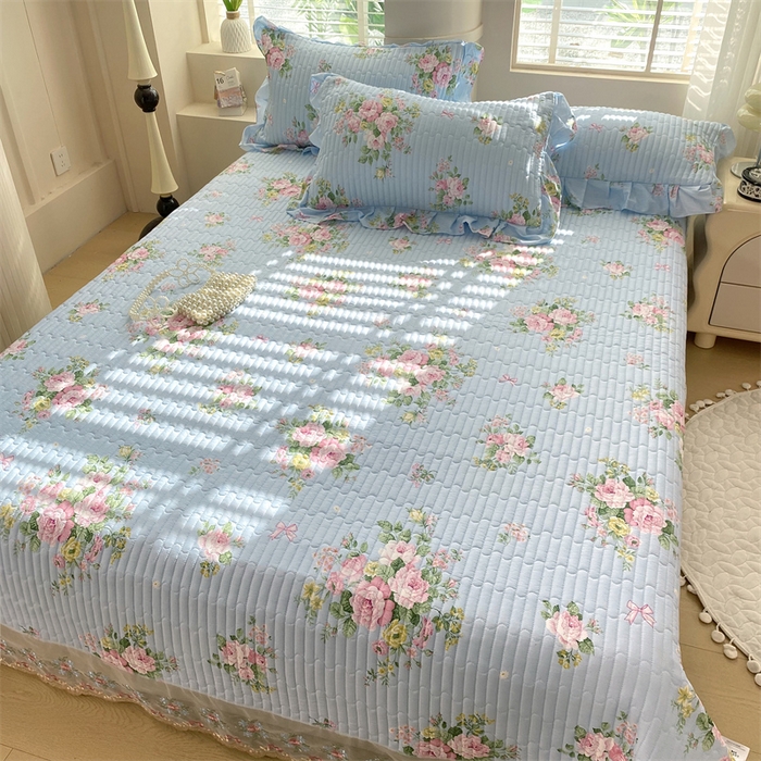 91家纺网 家纺一手货源 找家纺 （总）乐逸家纺 2025新款100%纯棉全棉印花 法式风情蕾丝花边床盖款