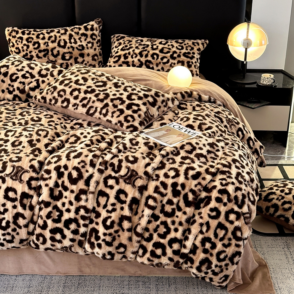 91家纺网 家纺一手货源 找家纺 栩裕纺织 2026新款高克重兔毛四件套-美拉德系列（提供买家秀） 美拉德-美豹纹