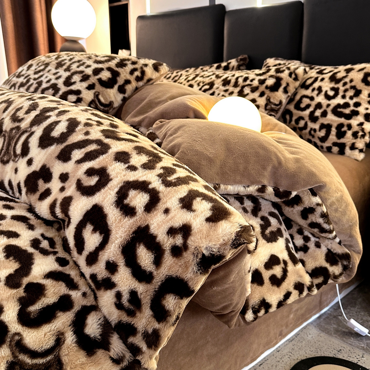 栩裕纺织 2026新款高克重兔毛四件套-美拉德系列（提供买家秀） 美拉德-美豹纹