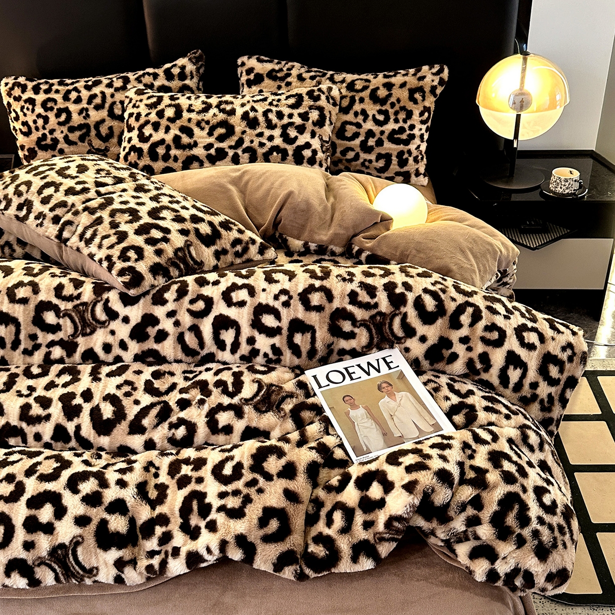 91家纺网 家纺一手货源 找家纺 栩裕纺织 2026新款高克重兔毛四件套-美拉德系列（提供买家秀） 美拉德-美豹纹