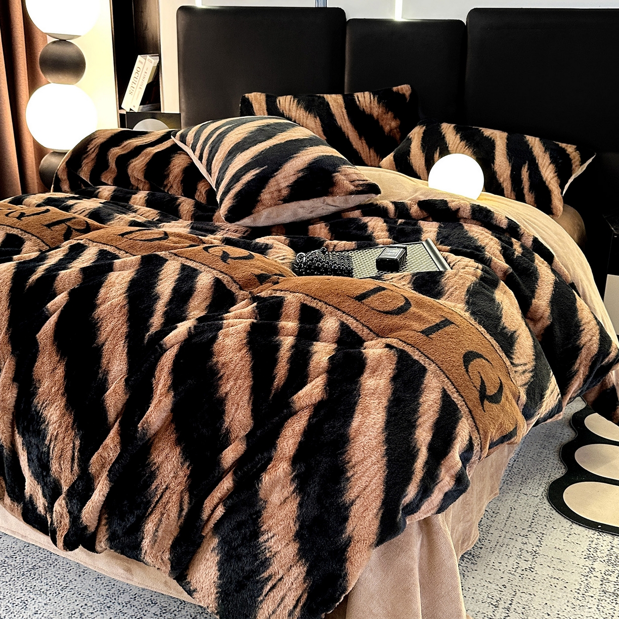 91家纺网 家纺一手货源 找家纺 （总）栩裕纺织 2026新款高克重兔毛四件套-美拉德系列（提供买家秀）