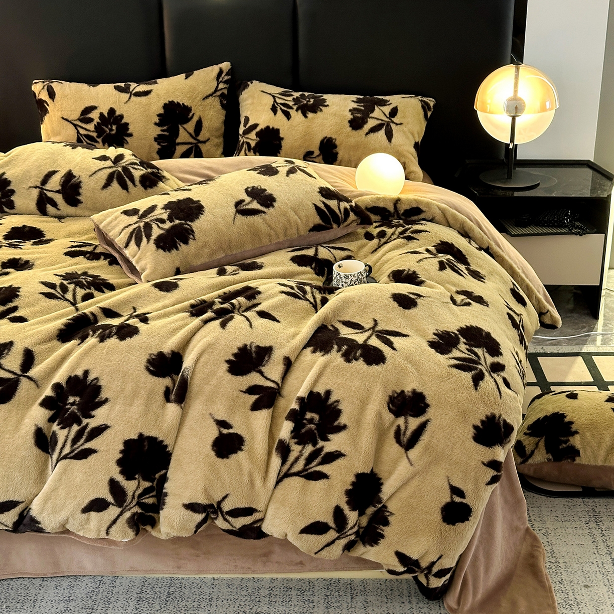 91家纺网 家纺一手货源 找家纺 栩裕纺织 2026新款高克重兔毛四件套-美拉德系列（提供买家秀） 美拉德-枫叶咖