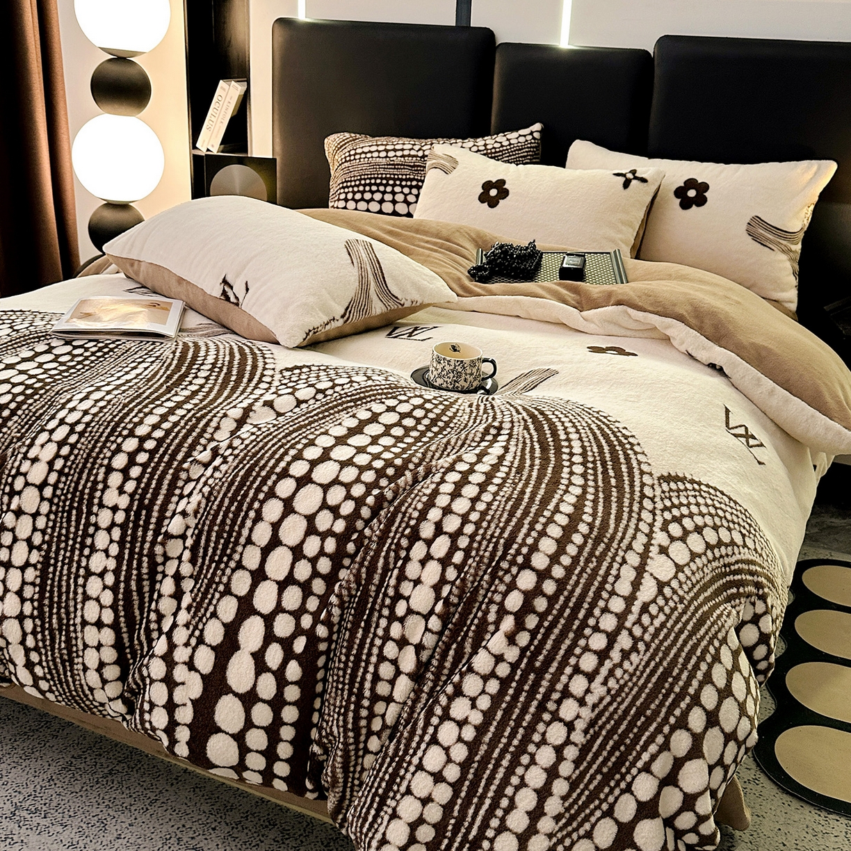 91家纺网 家纺一手货源 找家纺 栩裕纺织 2026新款高克重兔毛四件套-美拉德系列（提供买家秀） 美拉德-L大牌风米白