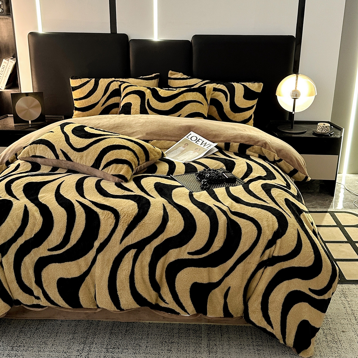 91家纺网 家纺一手货源 找家纺 栩裕纺织 2026新款高克重兔毛四件套-美拉德系列（提供买家秀） 美拉德-斑马纹咖