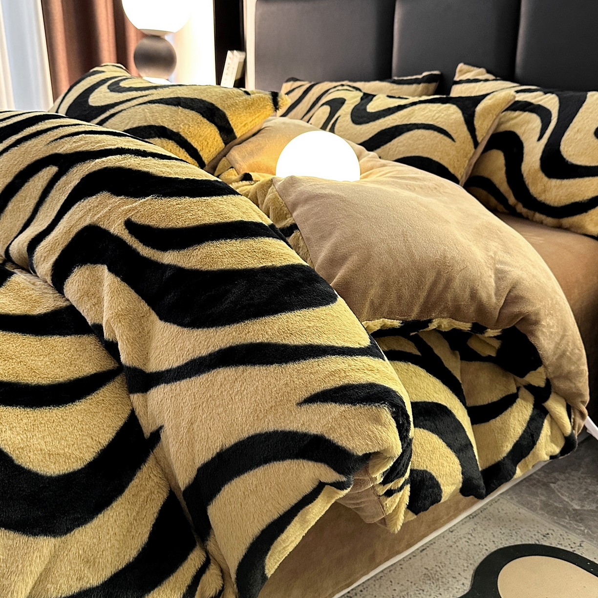 栩裕纺织 2026新款高克重兔毛四件套-美拉德系列（提供买家秀） 美拉德-斑马纹咖