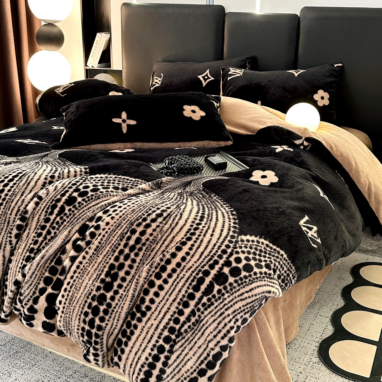 91家纺网 家纺一手货源 找家纺 栩裕纺织 2026新款高克重兔毛四件套-美拉德系列（提供买家秀） 美拉德-L大牌风黑