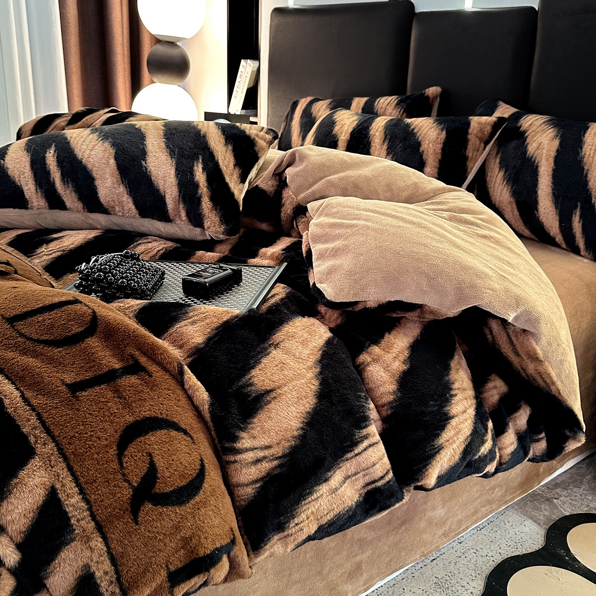 91家纺网 家纺一手货源 找家纺 （总）栩裕纺织 2026新款高克重兔毛四件套-美拉德系列（提供买家秀）