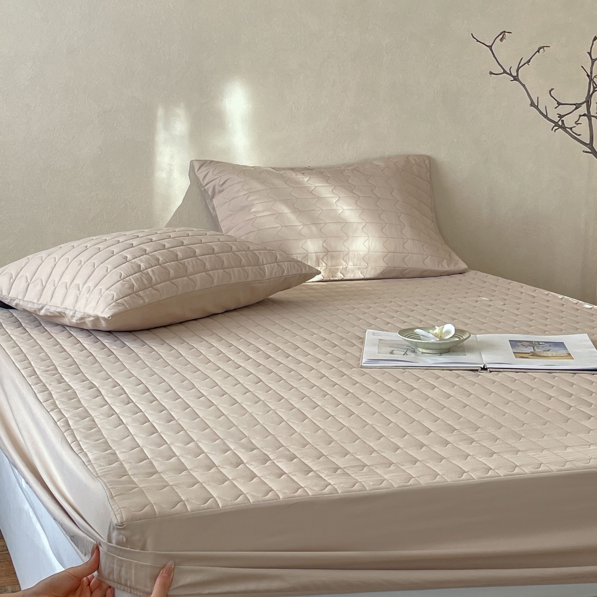 91家纺网 家纺一手货源 找家纺 三味舒屋 2025新款简约全棉纯棉夹棉床笠单床笠床笠单件-珍妮系列 珍妮咖