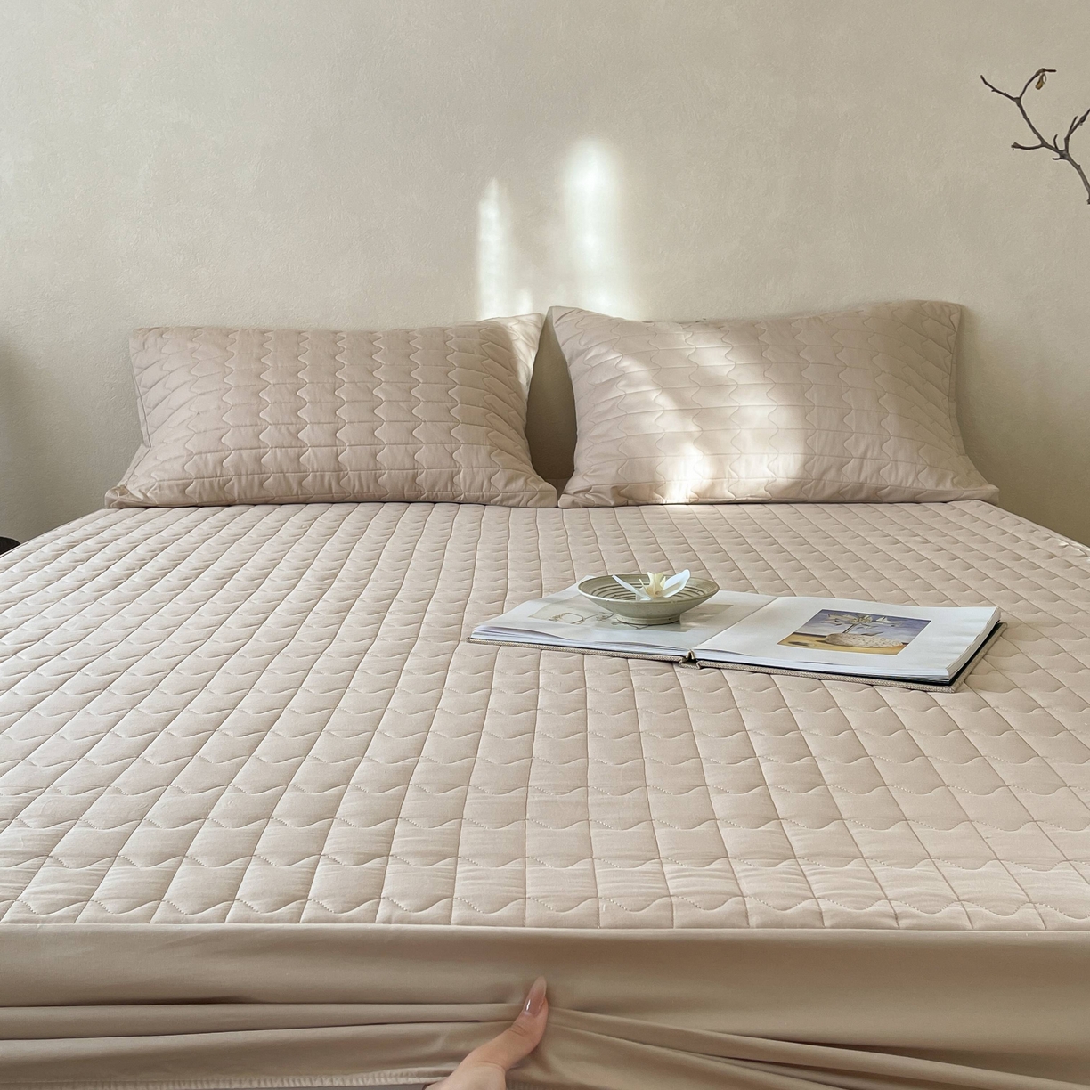 91家纺网 家纺一手货源 找家纺 三味舒屋 2025新款简约全棉纯棉夹棉床笠单床笠床笠单件-珍妮系列 珍妮咖