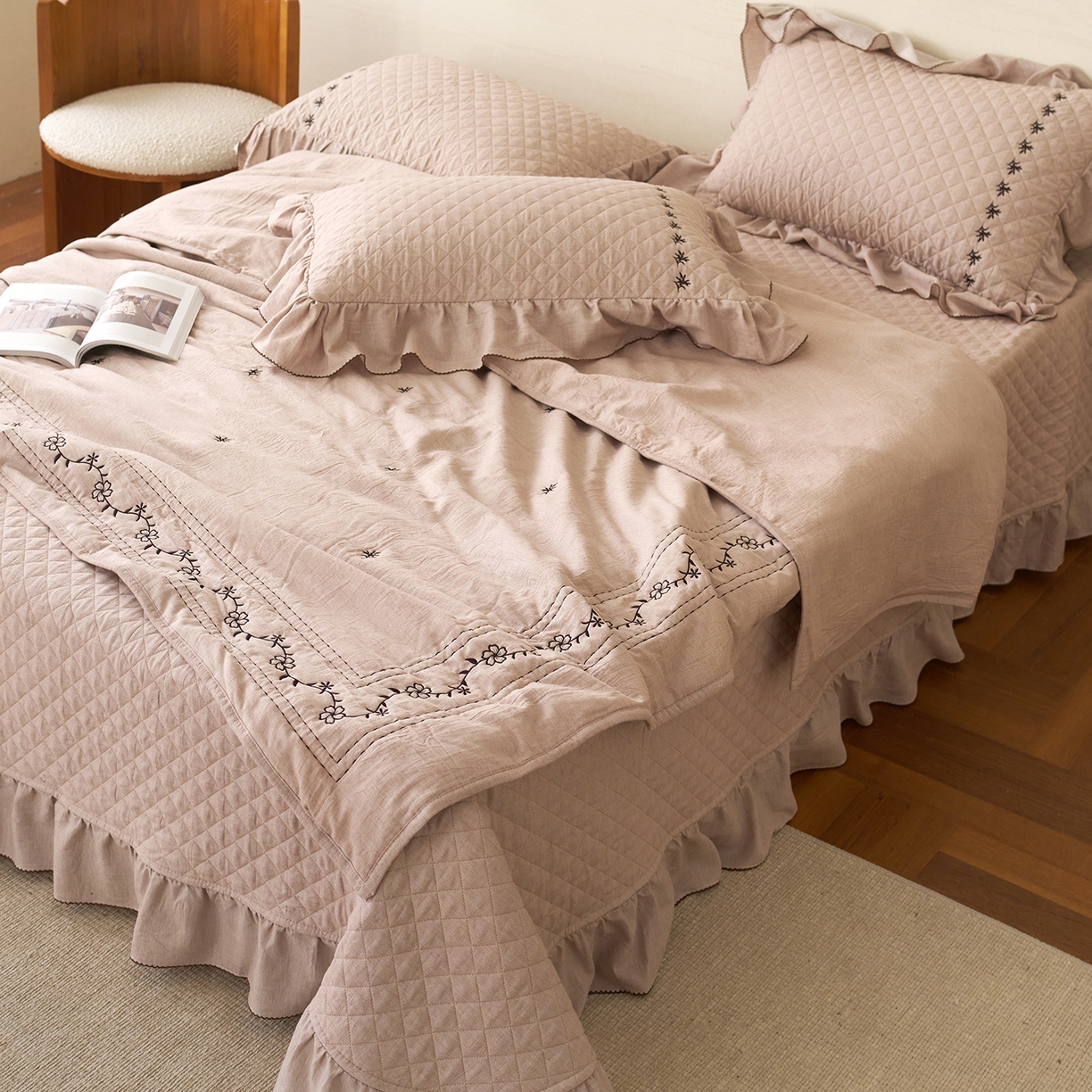 91家纺网 家纺一手货源 找家纺 上喜 2026新款艾草棉床盖多功能夏被 咖色