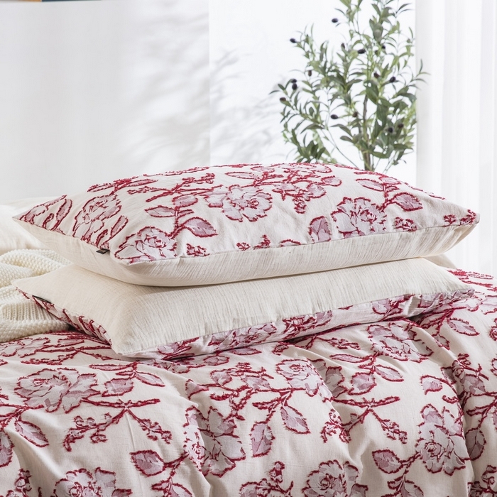 91家纺网 家纺一手货源 找家纺 仰望棉麻双层纱供应链 2026新款梦华录棉麻剪花高奢款四件套 梦华录-红