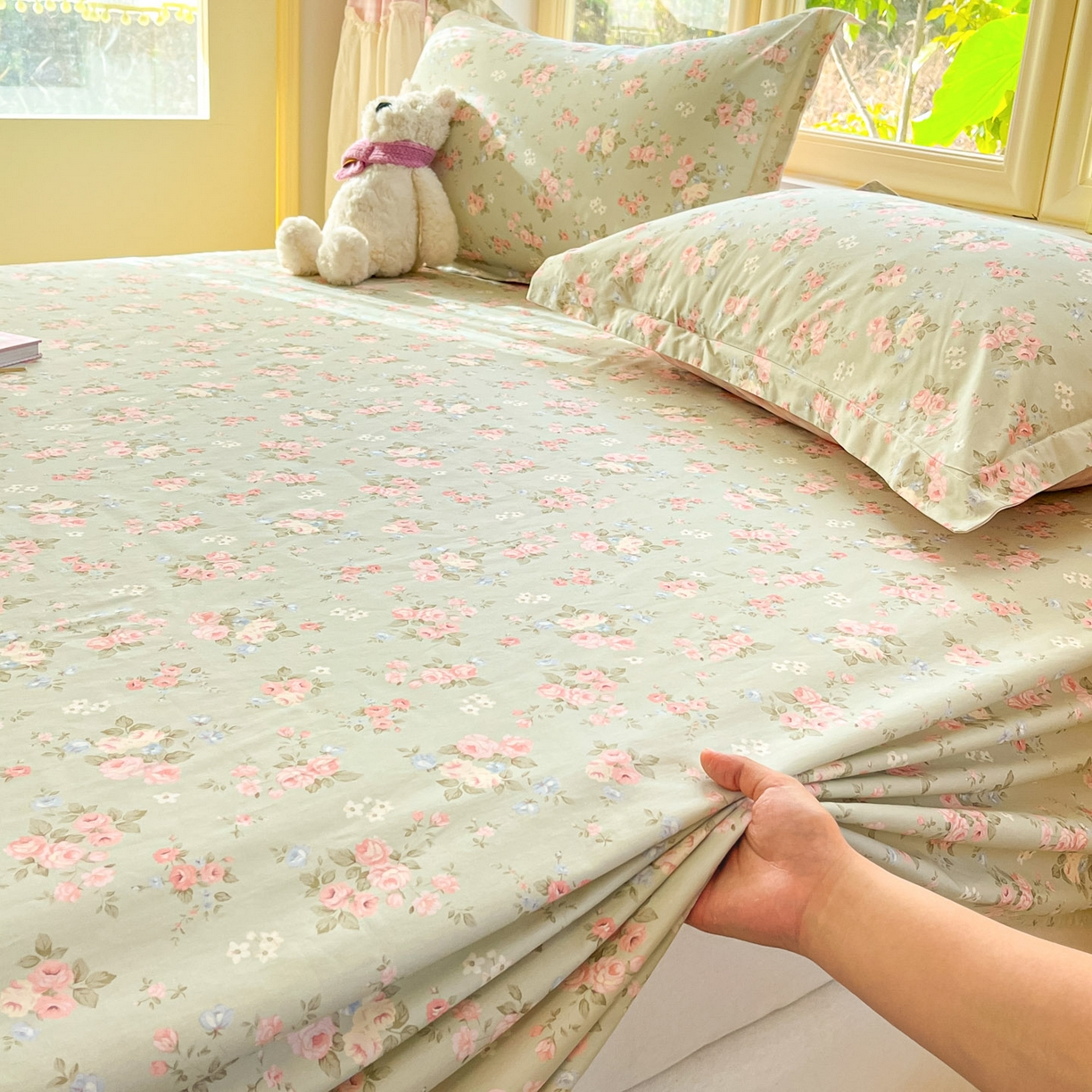 91家纺网 家纺一手货源 找家纺 莱通家纺 2026春夏新款全棉12868印花四件套单品系列-单床单 璃光浅梦