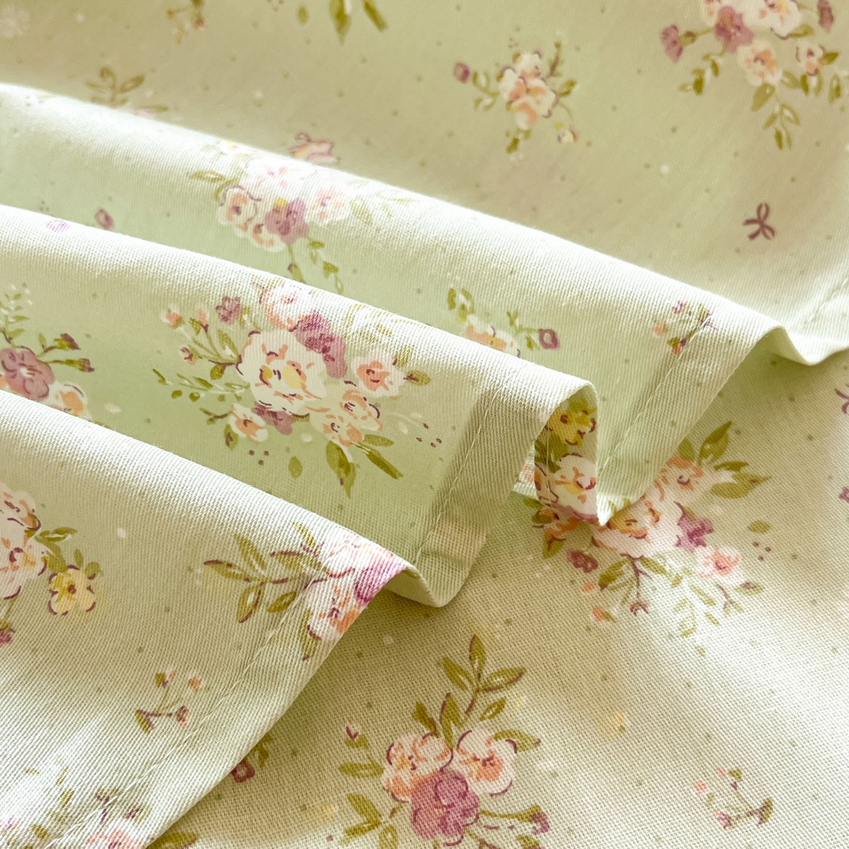 91家纺网 家纺一手货源 找家纺 莱通家纺 2026春夏新款全棉12868印花四件套单品系列-单床单 浅夏雏菊